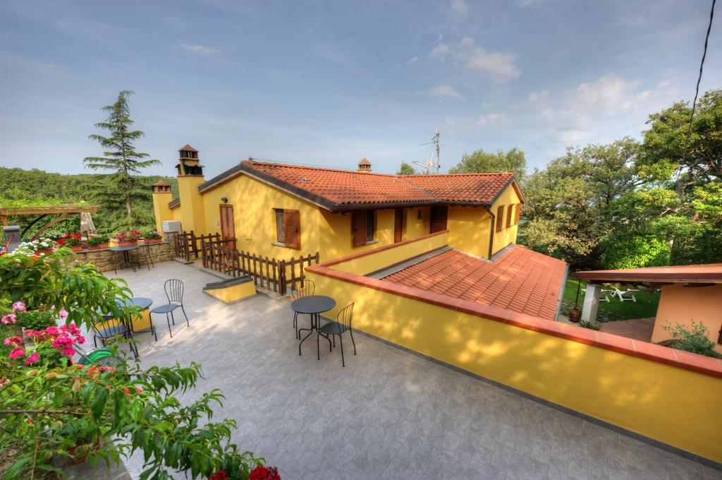 Agriturismo Borgo Nuovo Di Mulinelli Arezzo Exterior photo